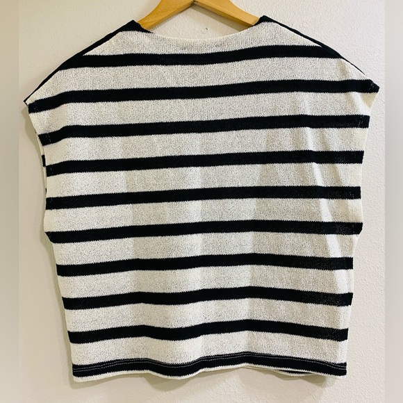 Zara Monochrome Striped Knit - Picture 4 of 5